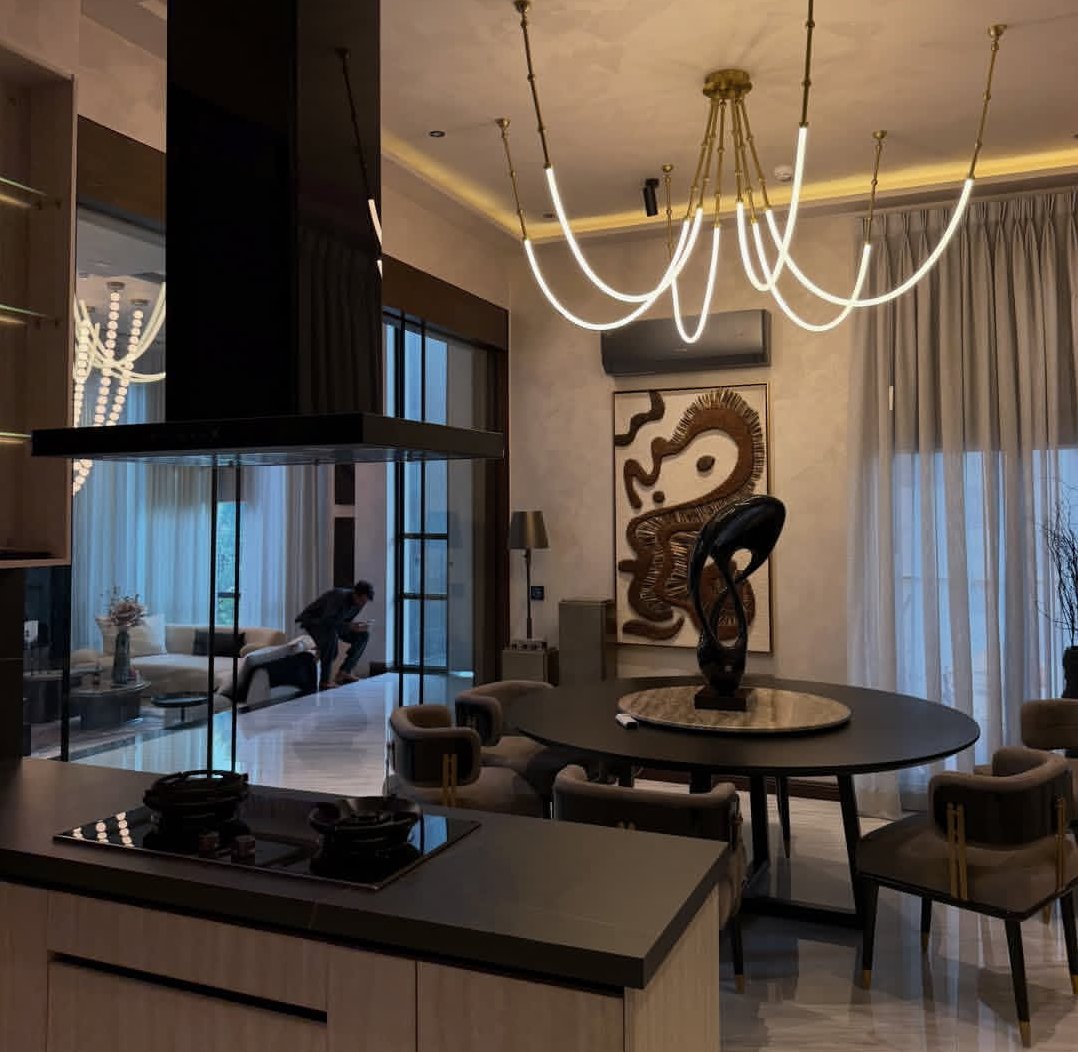 Dining and living space finished together